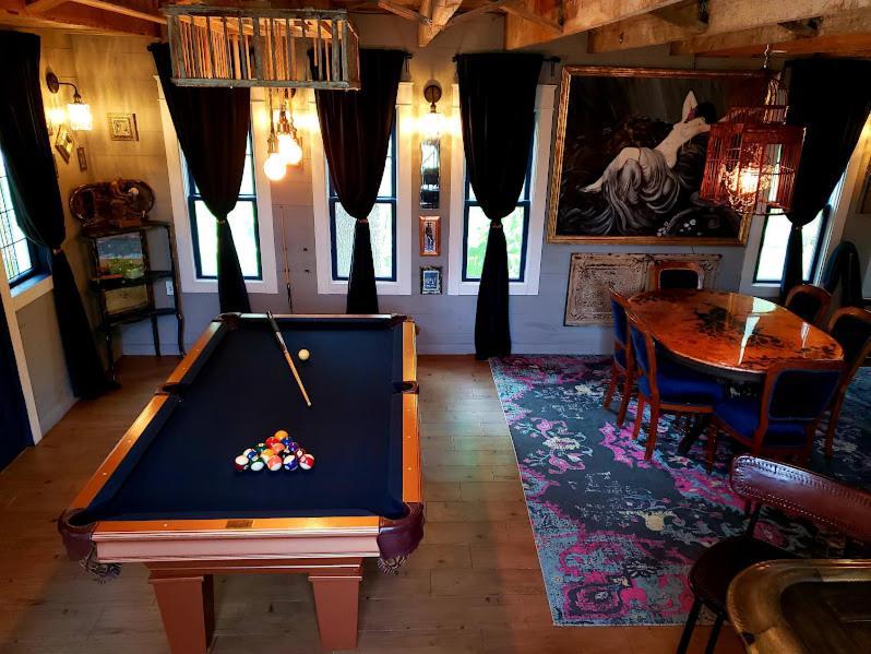 Cedar Oaks Inn Llc Dickinson Esterno foto